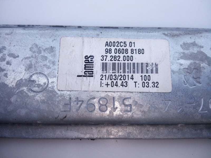 Recambio de elevalunas delantero izquierdo para peugeot 208 access referencia OEM IAM 9806081880 9806088180 E1-A4-12-1