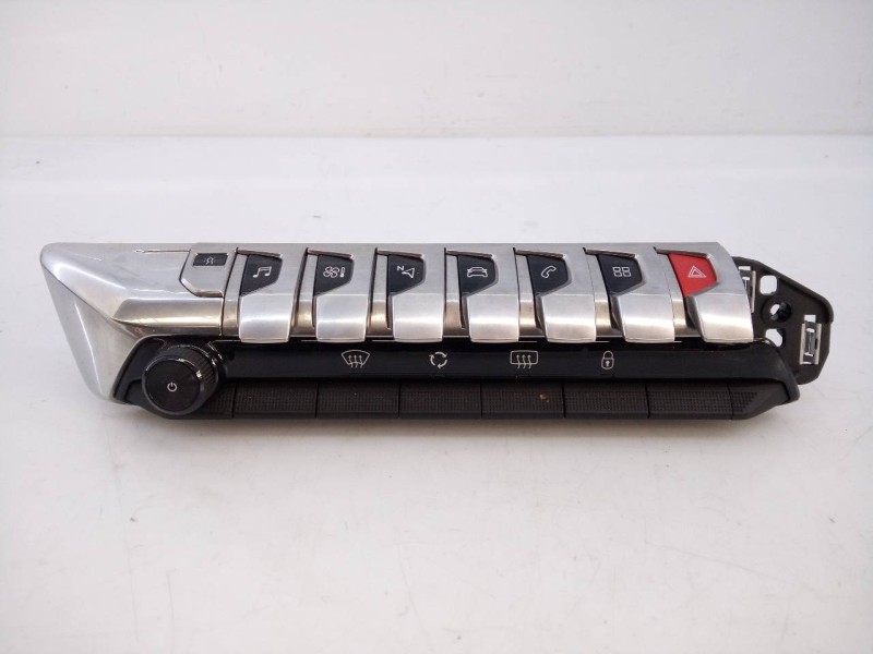 Recambio de sistema navegacion gps para peugeot 3008 gt line referencia OEM IAM 981003268003 9821909080 E3-B2-39-3