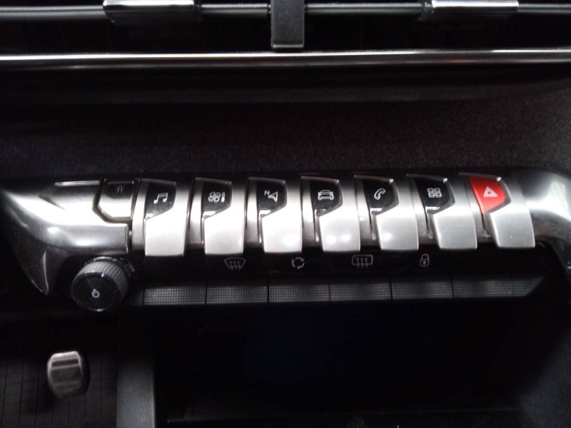 Recambio de sistema navegacion gps para peugeot 3008 gt line referencia OEM IAM 981003268003 9821909080 E3-B2-39-3