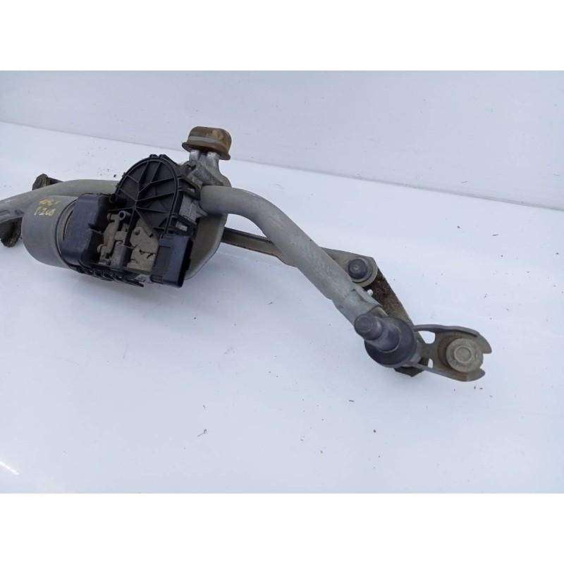 Recambio de motor limpia delantero para peugeot 208 access referencia OEM IAM 0390241540  E1-A4-8-2