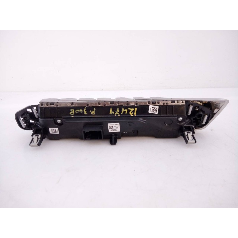 Recambio de sistema navegacion gps para peugeot 3008 gt line referencia OEM IAM 981003268003 9821909080 E3-B2-39-3