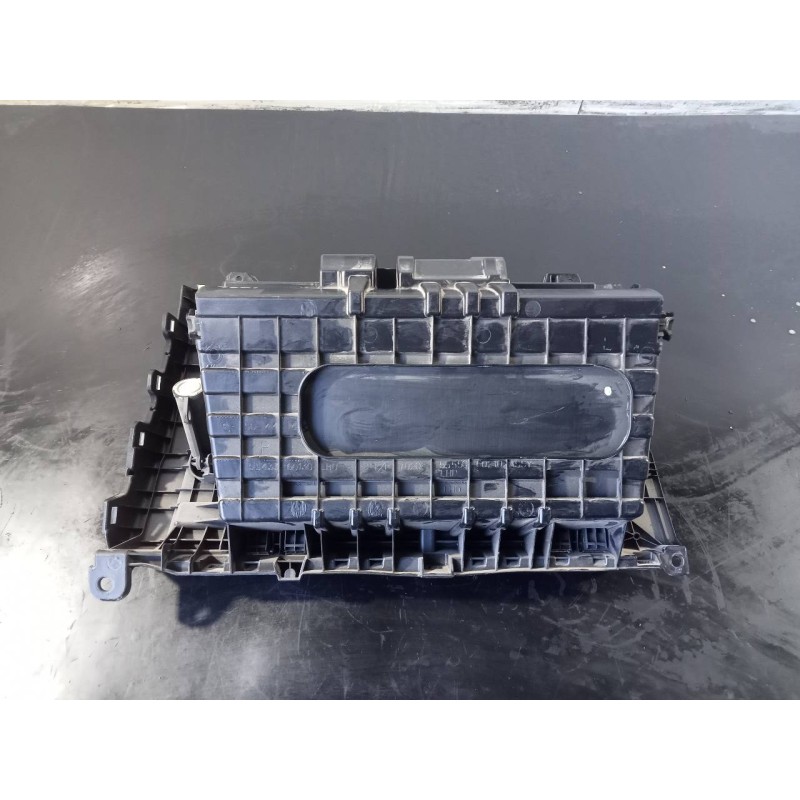 Recambio de guantera para toyota land cruiser (j15) basis referencia OEM IAM 5543360130  P2-A2-13