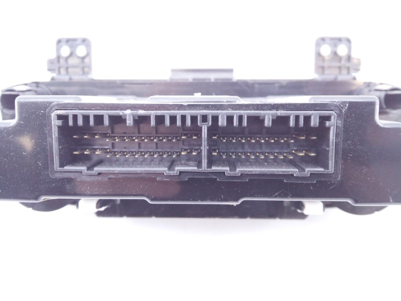Recambio de mando climatizador para kia sportage drive 4x2 referencia OEM IAM 972503U800  E3-A3-36-2