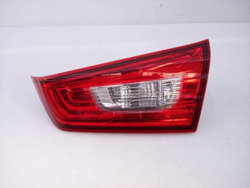 Recambio de piloto trasero derecho porton para mitsubishi asx (ga0w) ga6w referencia OEM IAM   E2-B4-44-1