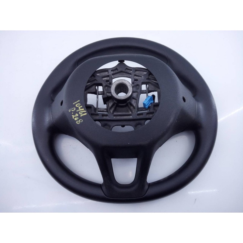 Recambio de volante para peugeot 208 access referencia OEM IAM 96750123ZD  E1-A4-2-2