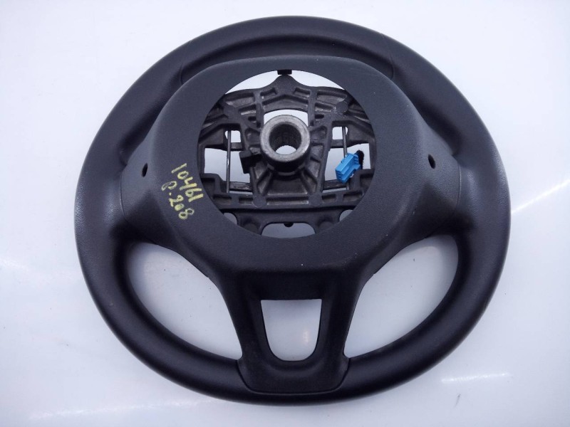 Recambio de volante para peugeot 208 access referencia OEM IAM 96750123ZD  E1-A4-2-2