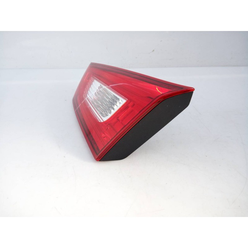 Recambio de piloto trasero derecho porton para mitsubishi asx (ga0w) ga6w referencia OEM IAM   E2-B4-44-1