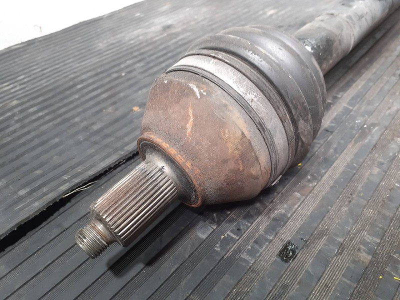 Recambio de transmision delantera derecha para seat ibiza st (6j8) style referencia OEM IAM 6R0407762A  P1-B6-12