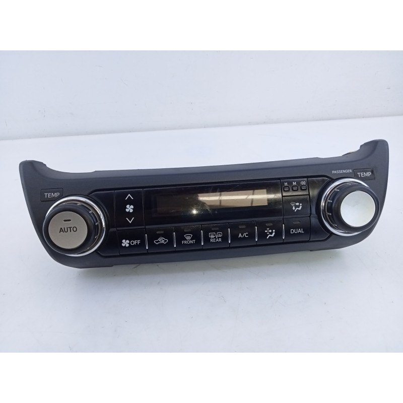 Recambio de mando climatizador para toyota land cruiser (j15) basis referencia OEM IAM 8401060A40CO  E3-B2-13-3