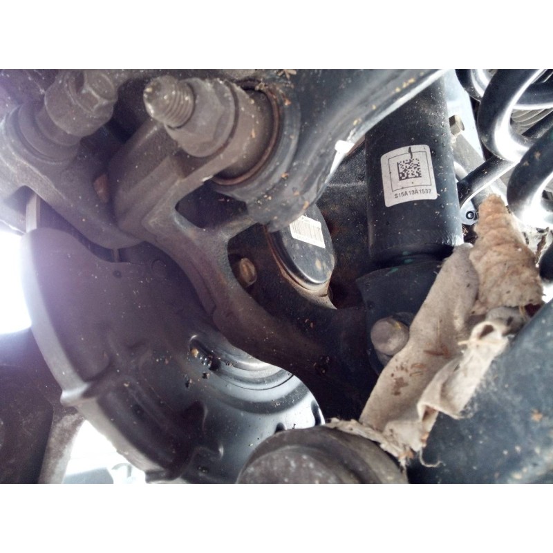 Recambio de mangueta trasera izquierda para kia sportage drive 4x2 referencia OEM IAM   