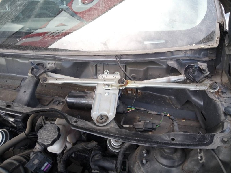 Recambio de motor limpia delantero para kia sportage drive 4x2 referencia OEM IAM   