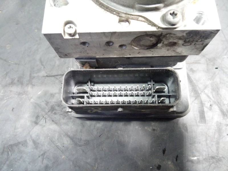 Recambio de abs para hyundai ix35 style 2wd referencia OEM IAM 589202Y620  P3-A8-19-5