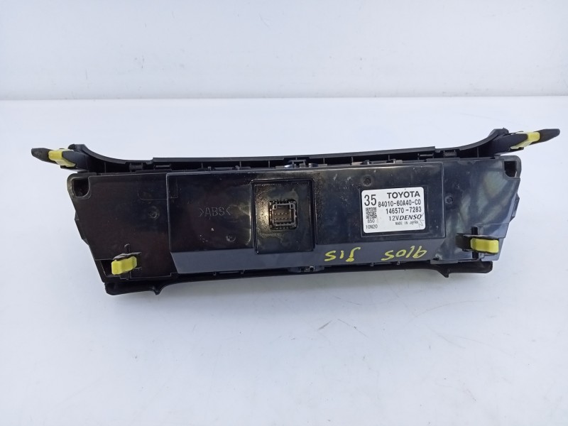 Recambio de mando climatizador para toyota land cruiser (j15) basis referencia OEM IAM 8401060A40CO  E3-B2-13-3