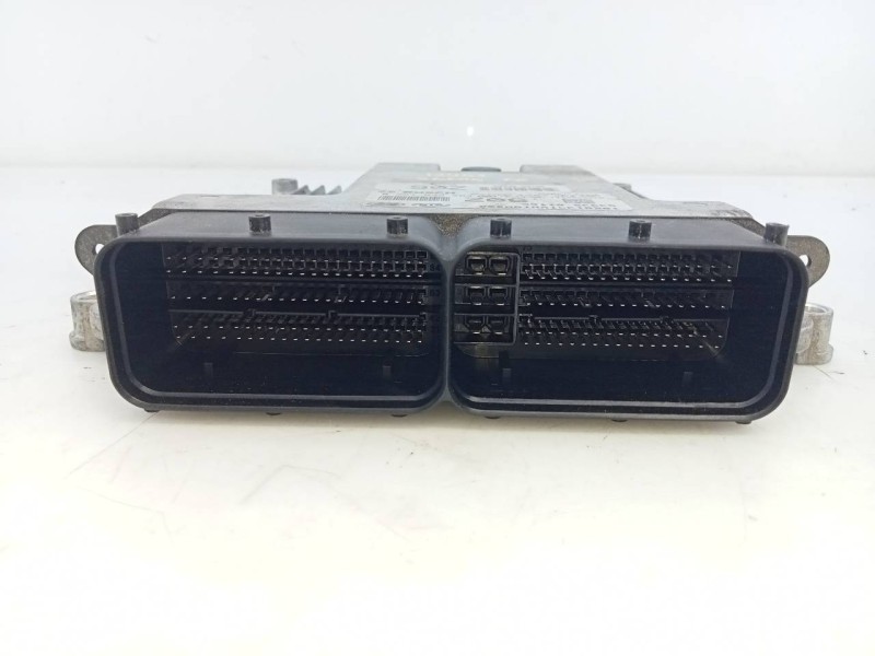 Recambio de centralita motor uce para hyundai santa fe (dm) style 4wd referencia OEM IAM 391102FEE5 0281032404 E3-A3-45-2