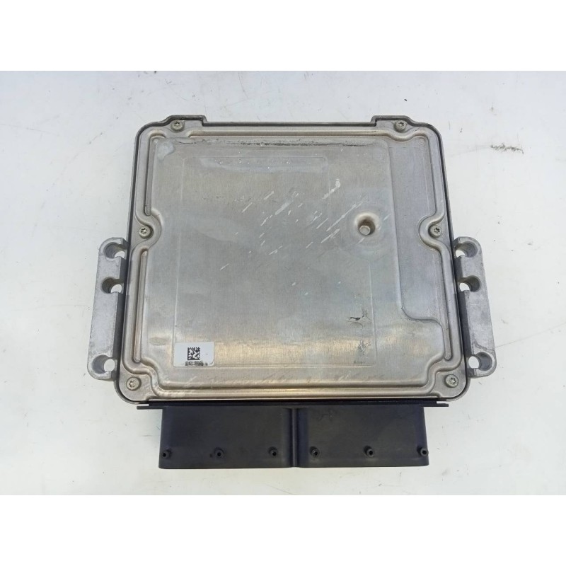 Recambio de centralita motor uce para hyundai santa fe (dm) style 4wd referencia OEM IAM 391102FEE5 0281032404 E3-A3-45-2