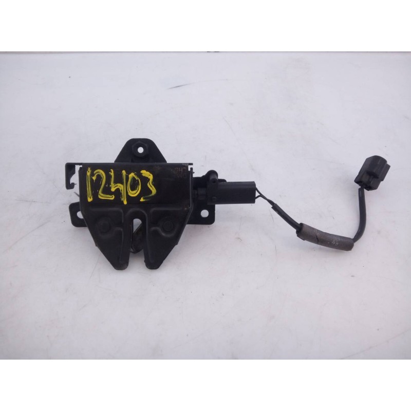 Recambio de cerradura maletero / porton para hyundai santa fe (dm) style 4wd referencia OEM IAM   E2-B5-55-2