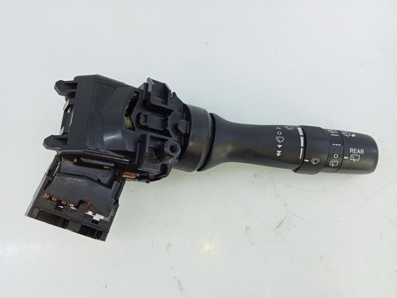 Recambio de mando limpia para toyota land cruiser (j15) basis referencia OEM IAM   E3-B2-17-1