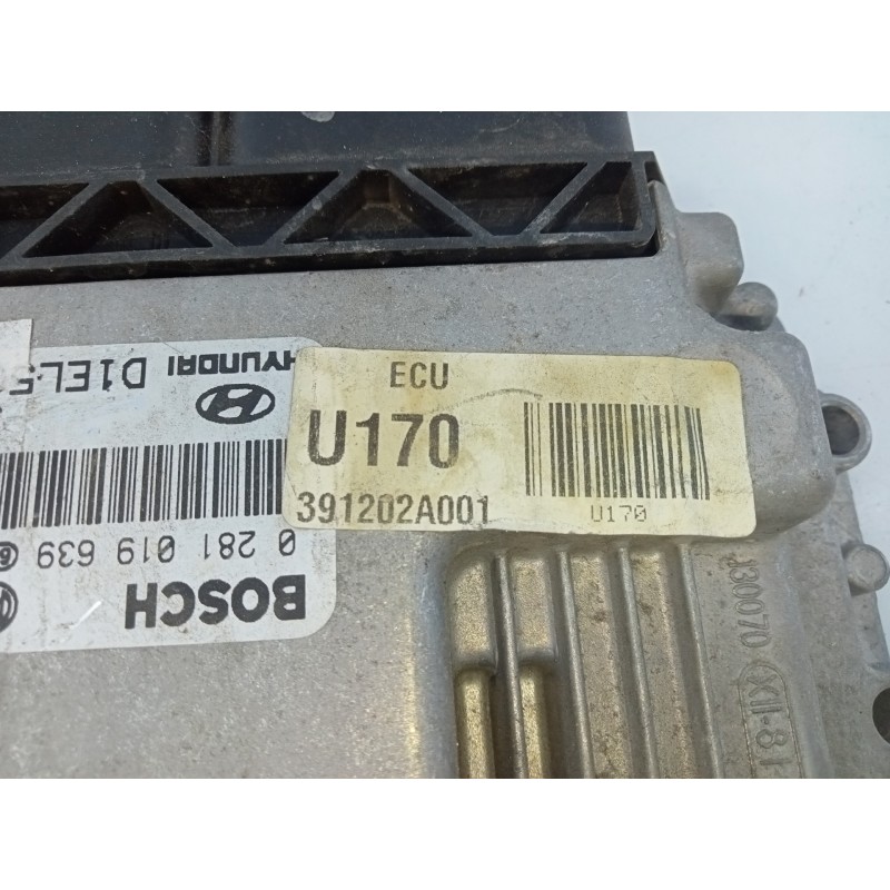 Recambio de centralita motor uce para hyundai ix35 style 2wd referencia OEM IAM 391202A001 0281019639 E3-A3-25-2