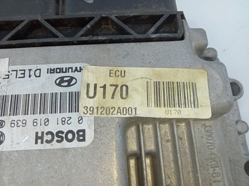 Recambio de centralita motor uce para hyundai ix35 style 2wd referencia OEM IAM 391202A001 0281019639 E3-A3-25-2