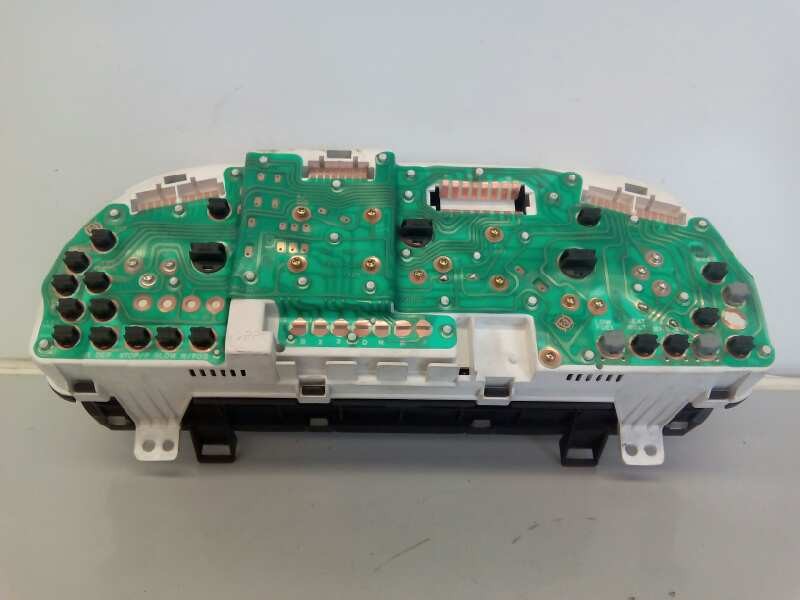 Recambio de cuadro instrumentos para ssangyong korando referencia OEM IAM 8020006100  E3-A3-12-1