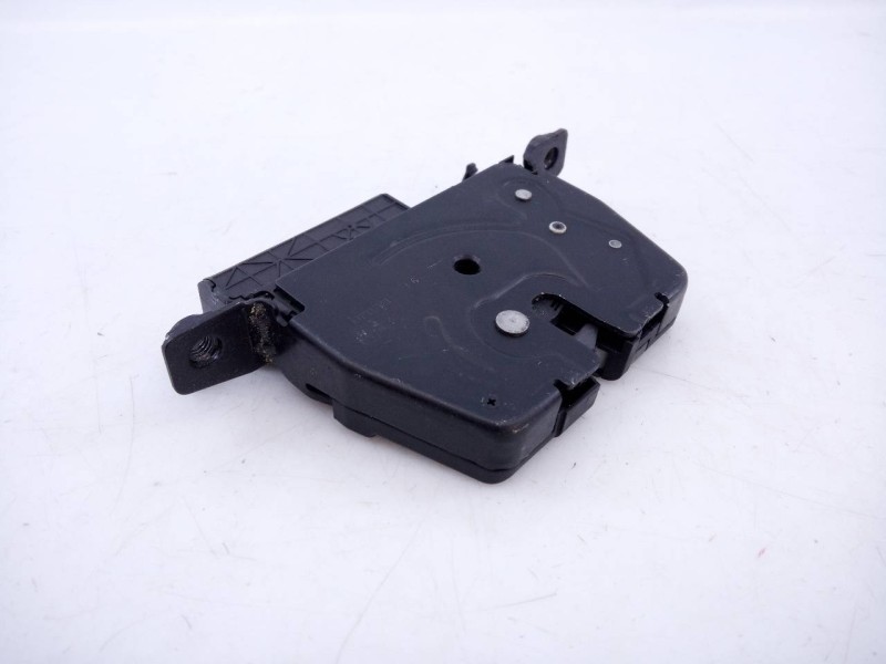 Recambio de cerradura maletero / porton para bmw x1 (e84) sdrive 18d referencia OEM IAM 912781103 18367210 E1-A3-43-1