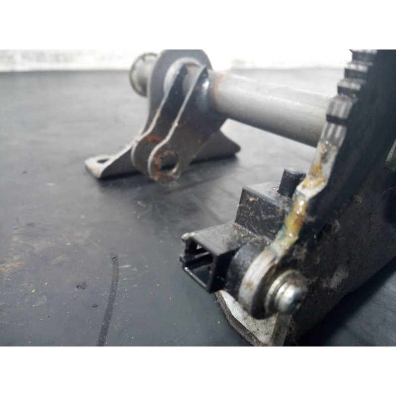 Recambio de palanca freno de mano para toyota land cruiser (j15) basis referencia OEM IAM   