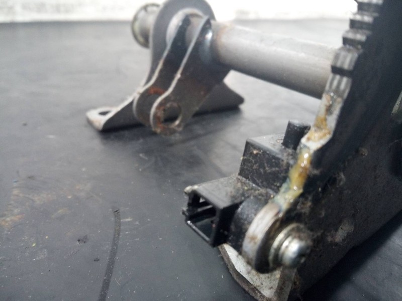 Recambio de palanca freno de mano para toyota land cruiser (j15) basis referencia OEM IAM   