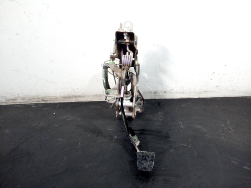 Recambio de pedal embrague para toyota land cruiser (j15) basis referencia OEM IAM   P1-B4-4