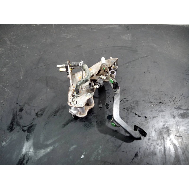 Recambio de pedal embrague para toyota land cruiser (j15) basis referencia OEM IAM   P1-B4-4