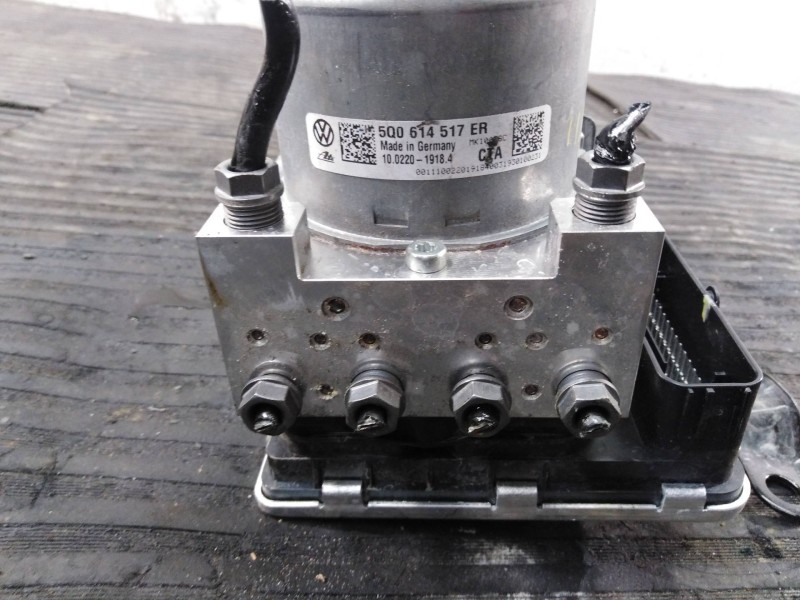 Recambio de abs para volkswagen golf vii lim. (bq1) last edition bmt/start-stopp referencia OEM IAM 5Q0614517ER  P3-A8-25-2