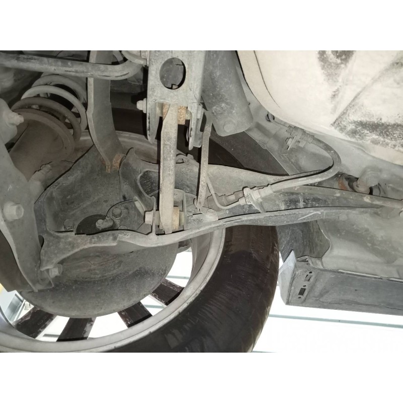 Recambio de mangueta trasera izquierda para mitsubishi asx (ga0w) 1.8 di-d cat referencia OEM IAM   