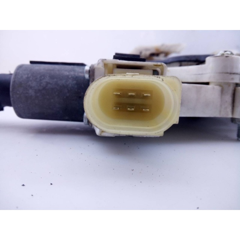 Recambio de elevalunas delantero derecho para bmw x1 (e84) sdrive 18d referencia OEM IAM 6927028 996625102 E1-A3-40-1