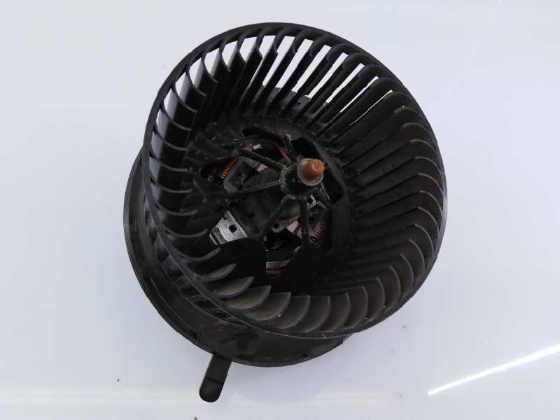 Recambio de ventilador calefaccion para volkswagen caddy furgón/kombi furgón bmt referencia OEM IAM 998919K  E2-A1-16-1