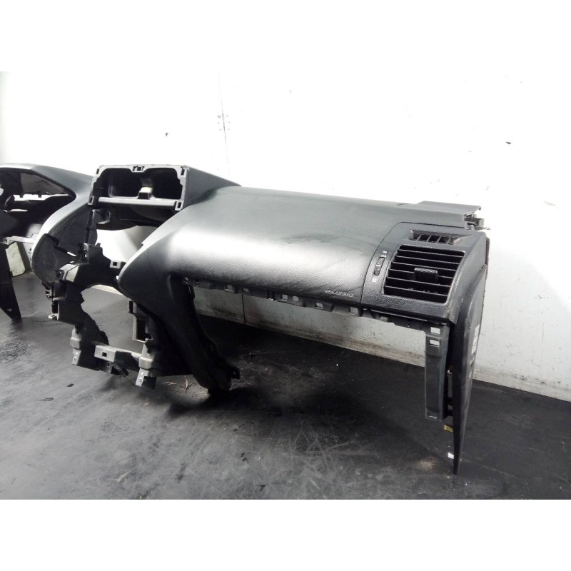 Recambio de salpicadero para toyota land cruiser (j15) basis referencia OEM IAM   P2-A1-28