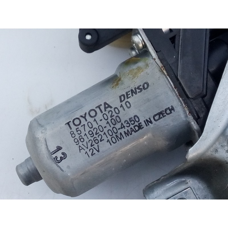 Recambio de elevalunas trasero izquierdo para toyota avensis cross sport (t27) advance referencia OEM IAM 8570102010 977556106 E