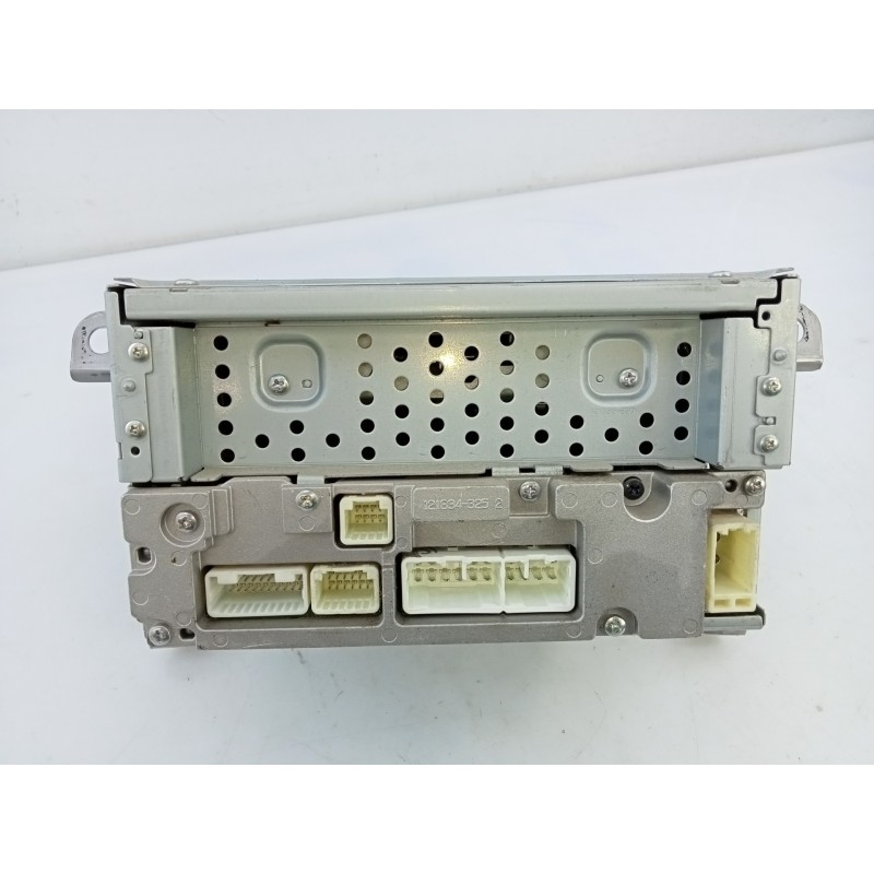 Recambio de sistema audio / radio cd para toyota land cruiser (j15) basis referencia OEM IAM 8612060D20  E3-B2-17-1