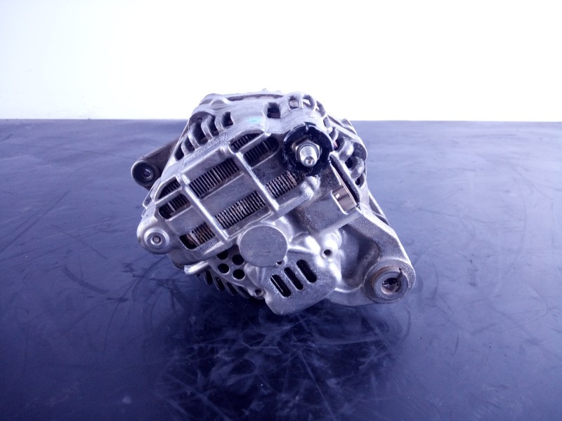 Recambio de alternador para mitsubishi montero (v80/v90) 3.2 di-d intense (3-ptas.) referencia OEM IAM 1800A115 A3TG4679 P3-B5-9