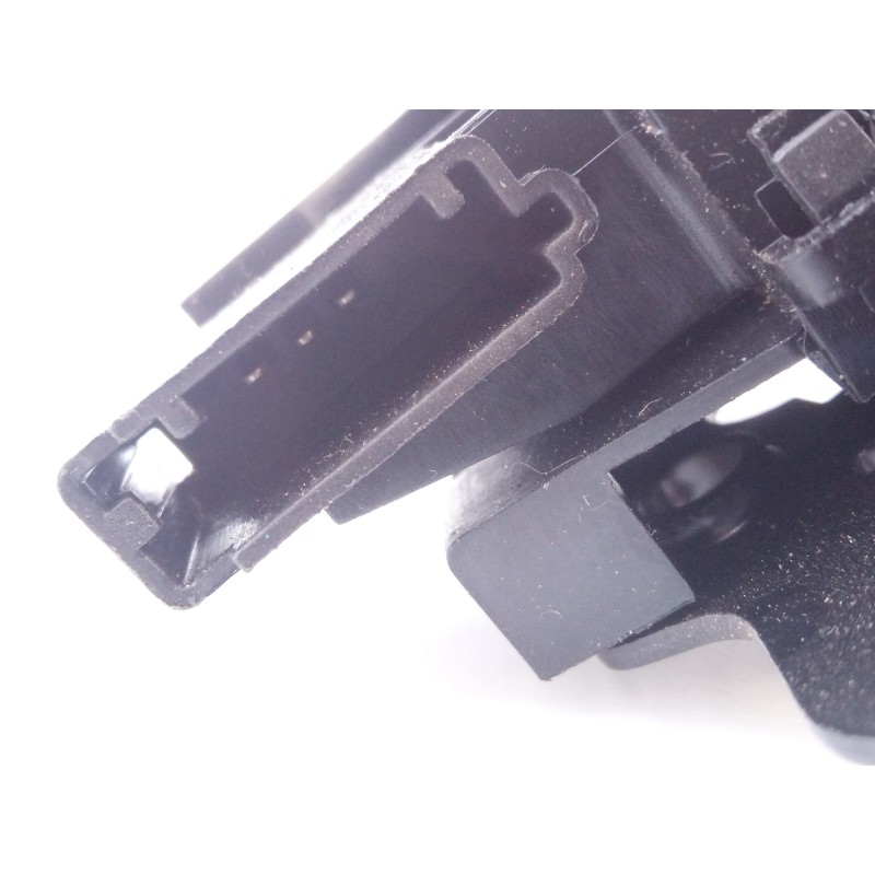 Recambio de cerradura maletero / porton para opel mokka x excellence referencia OEM IAM   E2-B6-60-2