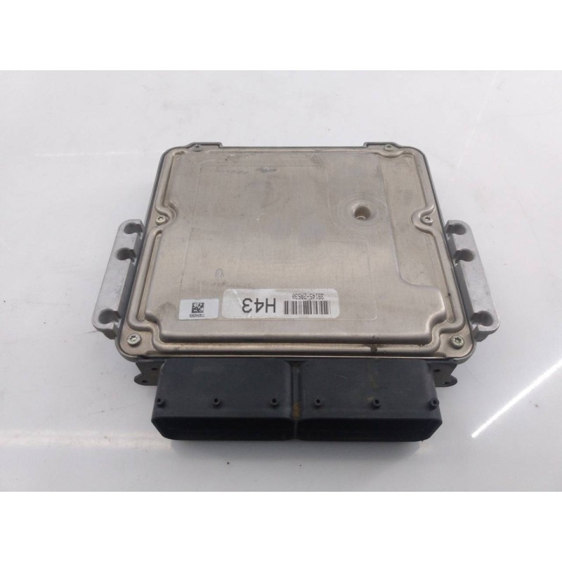 Recambio de centralita motor uce para hyundai i40 style referencia OEM IAM 0281031716 391402A530 E3-A3-14-2