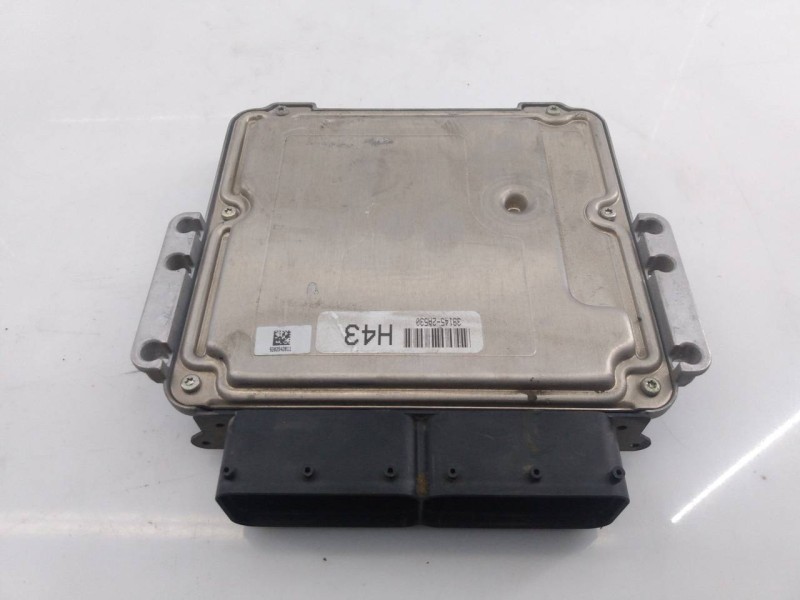 Recambio de centralita motor uce para hyundai i40 style referencia OEM IAM 0281031716 391402A530 E3-A3-14-2