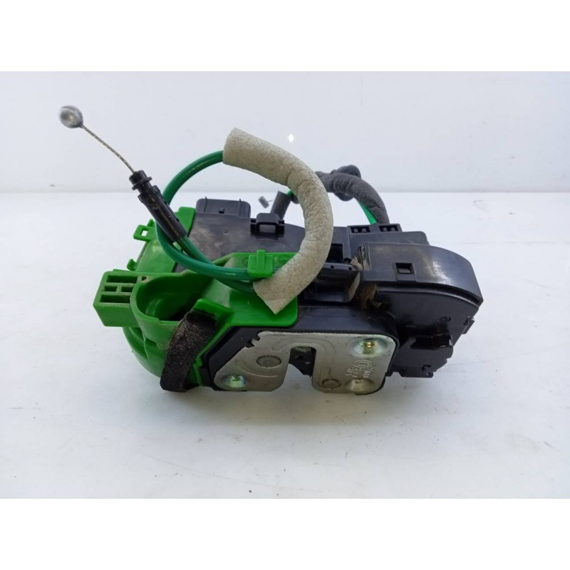 Recambio de cerradura puerta delantera derecha para hyundai i40 style referencia OEM IAM   E2-B5-54-1