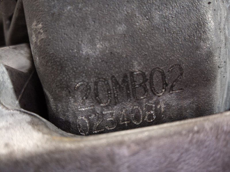 Recambio de caja cambios para peugeot 407 st confort referencia OEM IAM 20MB02  M1-B2-137