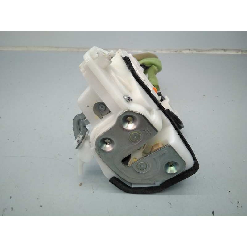 Recambio de cerradura puerta trasera derecha para mazda cx-5 luxury 4wd referencia OEM IAM KD5372310  E2-A2-35-2