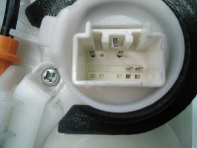 Recambio de cerradura puerta trasera derecha para mazda cx-5 luxury 4wd referencia OEM IAM KD5372310  E2-A2-35-2