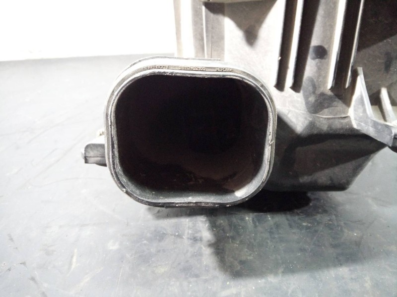 Recambio de filtro aire para hyundai i40 style referencia OEM IAM 281103Z300  P2-B3-3