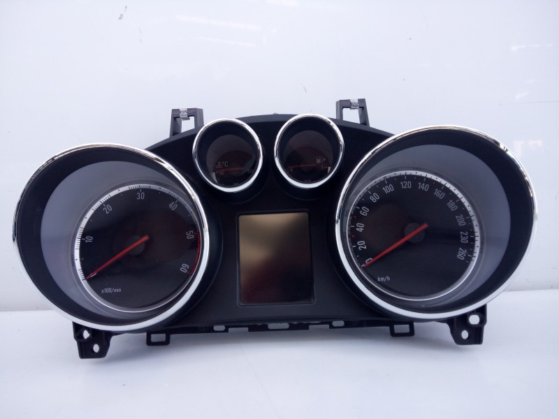 Recambio de cuadro instrumentos para opel mokka x excellence referencia OEM IAM 42342747 654663731 E3-A5-17-3