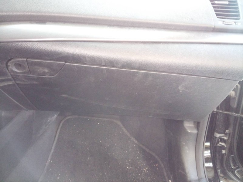 Recambio de guantera para hyundai i40 style referencia OEM IAM   