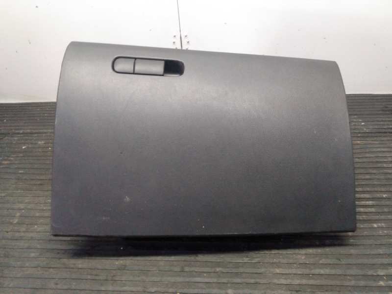 Recambio de guantera para mazda cx-5 luxury 4wd referencia OEM IAM KD4564030B  P2-A2-14