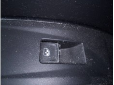 MANDO ELEVALUNAS DELANTERO DERECHO 