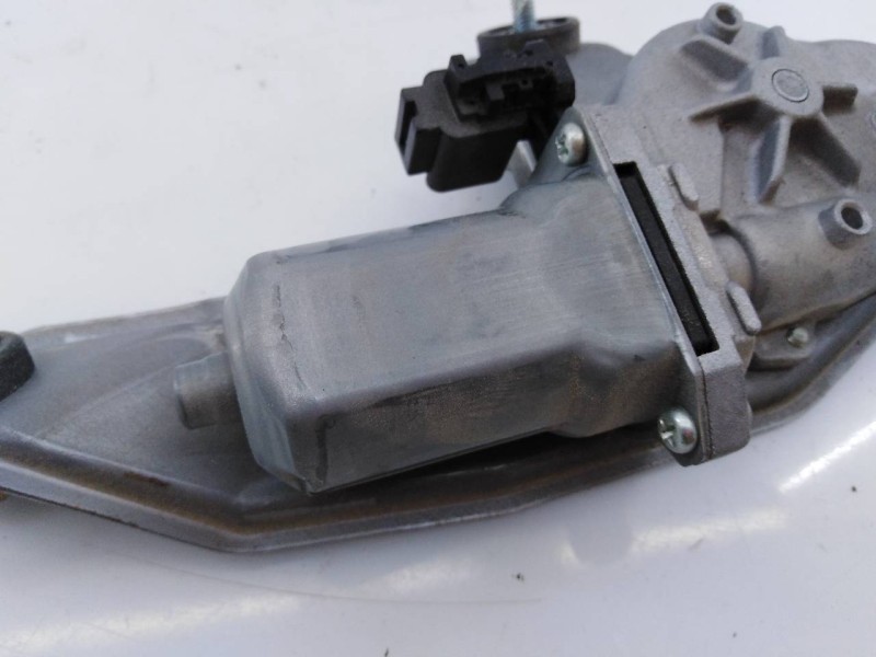 Recambio de motor limpia trasero para mazda cx-5 luxury 4wd referencia OEM IAM 8496000801 KD5367450 E2-A2-54-2